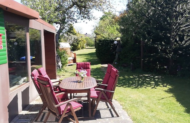 Vacation home near Büsum, Heide and St. Peter-Ording with fenced garden ❤️.