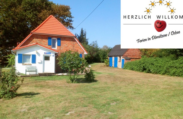 Vacation home Störtebecker in a cozy semi-detached house on the outskirts of the village