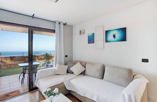 Vacation Home "Sunset" with Sea View, Shared Pool & Wi-Fi