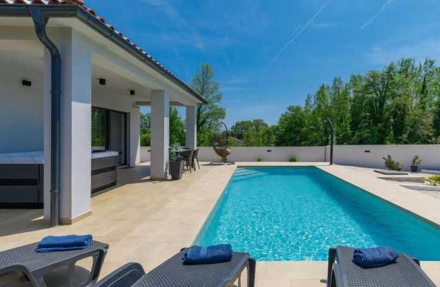 Vacation home Vine by Interhome