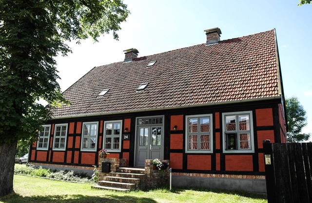 Vacation in a historic atmosphere, close to the beach with sauna and large garden