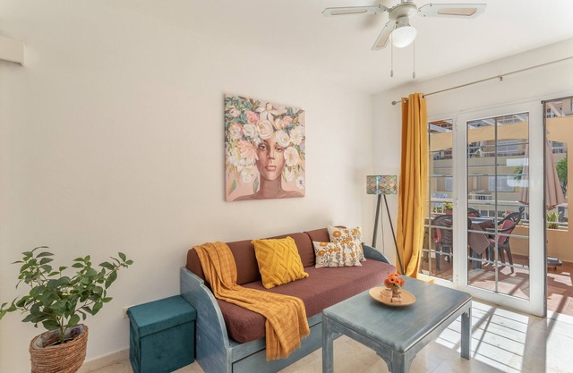 Vacation 'Los Mangueros Beach 6 - Mogán' with Mountain View, Wi-Fi and Air Conditioning