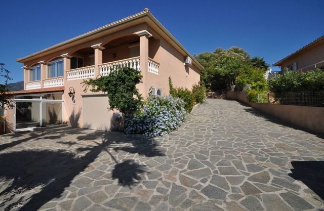 Vacation rental in the Gulf of Valinco A PROPRIANO -South Corsica