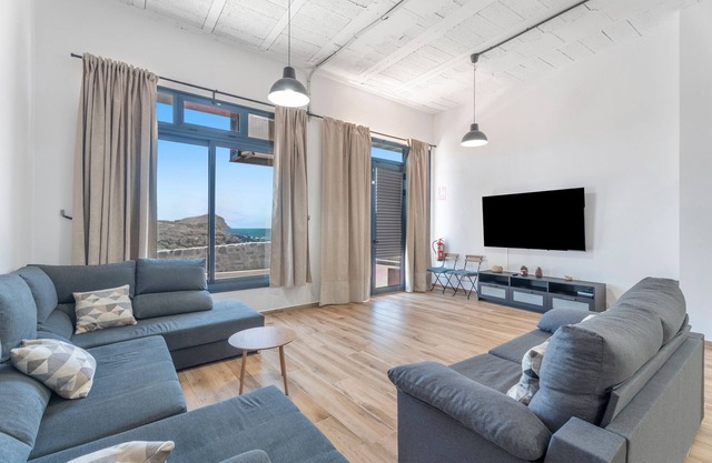 Vacation 'Sunrise Mirador Los Abrigos' with Sea View, Wi-Fi and Air Conditioning