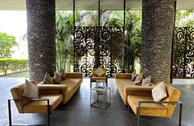 Valencia Club Abu - Resort In Abu