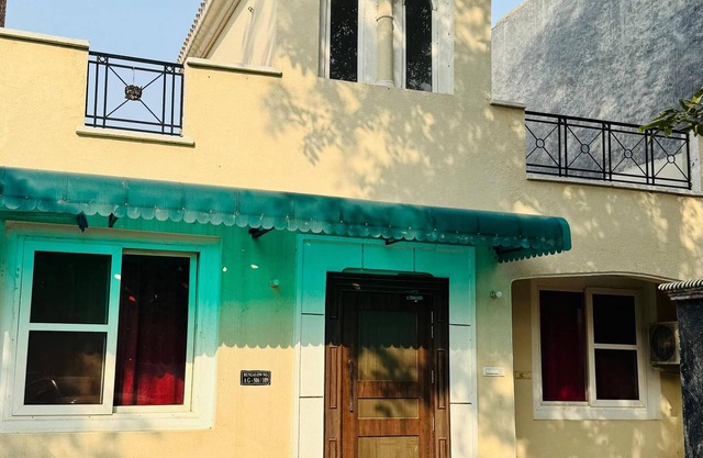 Vardaan Luxury Villa, Emaar MohalinCharming Owner Free 3-bedroom Luxurious Villa