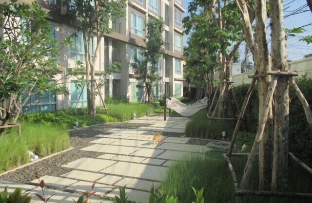 Very beautiful new studio 400m from a huge beach.