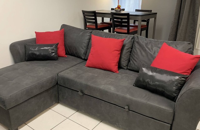 Very nice cozy apartment near the train station and Saint Amand Montrond hospital