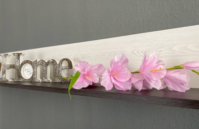 Very nice picturesque quiet location, feel like home.