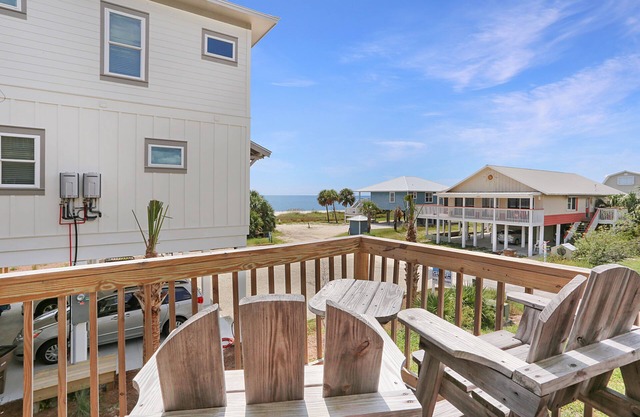 Very Private, Great Views, Secluded Area ~ Beach Please