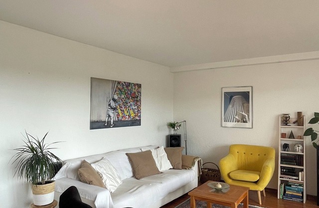 Very quiet and spacious vacation apartment with wood-burning stove near Frankfurt/M