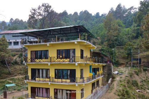 Veshnavi Paradise By StayApart