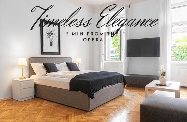 Vibrant 3BR near AKH Hospital - Perfect for Groups