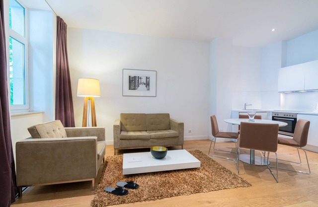 Vienna Residence Frankfurt, Schweizer Platz #6084