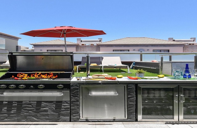 Villa Meloneras Deluxe | Luxury Retreat in Gran Canaria | Private Heated Pool