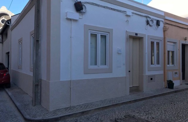 Vila Prata 1, a unique house in the eastern part of Lisbon