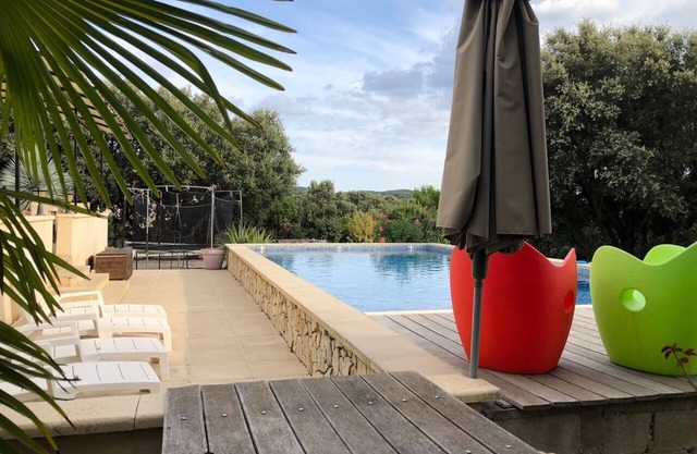 Villa 180 m2 on 1400 m2 closed, air conditioning, quiet 5x10 pool, near Montpellier