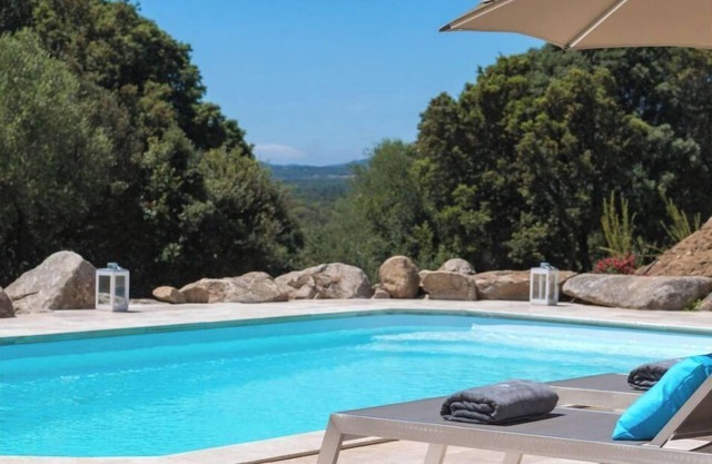 Villa A Liccia in the heart of the maquis with private pool, surrounded by nature