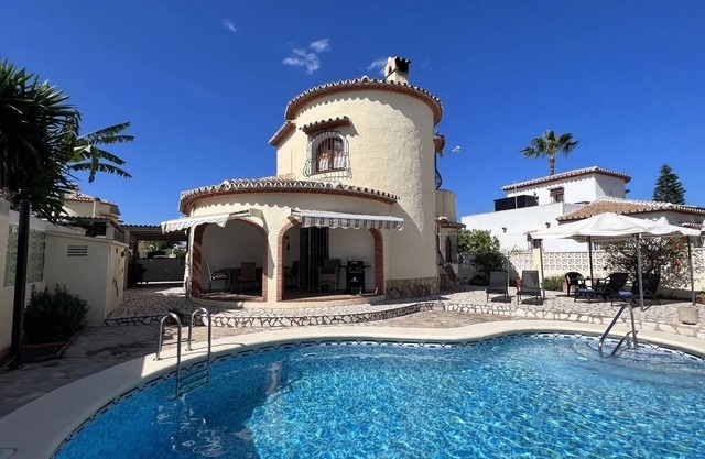 Villa al Mar, Els Poblets, top location and facilities, pool, WiFi, parking