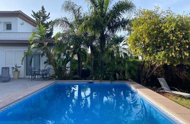 Villa 'Alvaro' with Mountain View, Wi-Fi and Air Conditioning