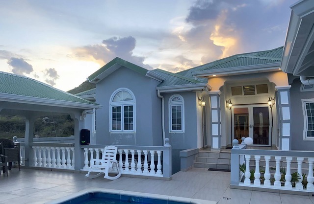 Villa Armantine Situated in Peace and Quiet
