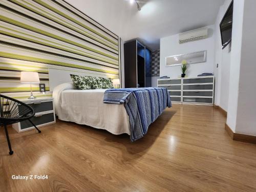 VILLA ARTEP Luxurious, sunny apartment with pool and large garden