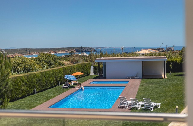 Villa Blue Sagres D- 3 bedroom villa in Algarve at walking distance to the beach