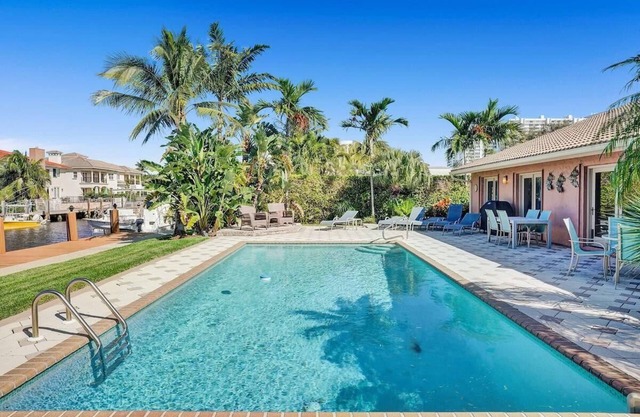 Villa by the Sea Summ