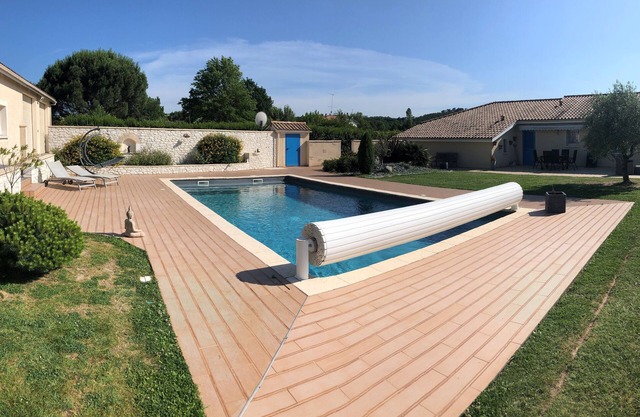 Villa Campagne 10 km Bergerac 3ch 4pers Clim Piscine Privée Jardin Terrasse Wifi