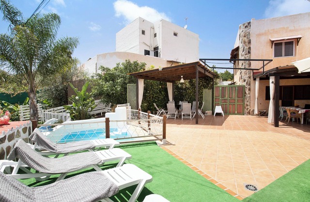 Villa 'Casa Las Flores' with Mountain View