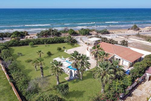 Villa Clara Ispica by Villa Plus