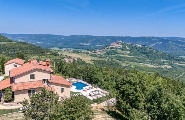 Villa Clara Meloni in Motovun