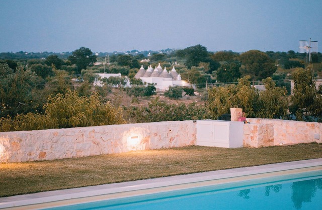 Villa Comes with private pool