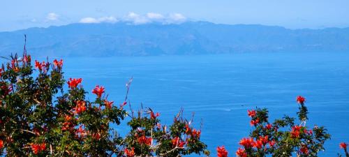Villa con increíbles vistas al océano y la Gomera