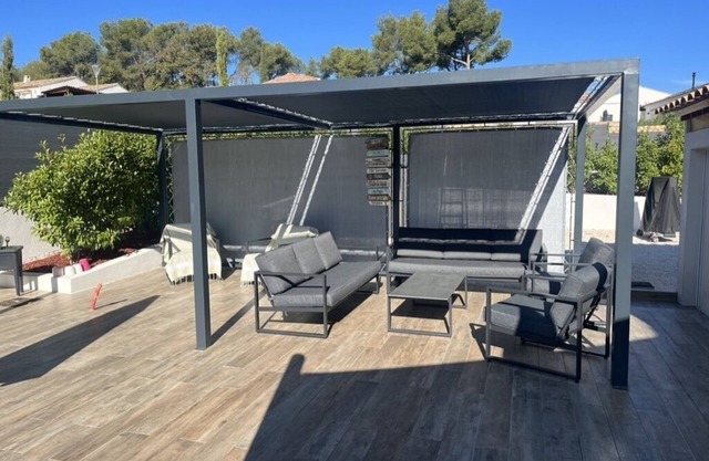 Villa Contemporaine Dans Lotissement au Grand Confort 8 Personnes