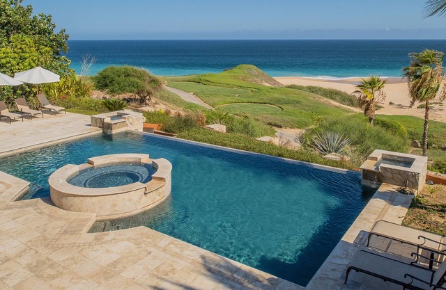 Villa Cortez: Oceanfront Villa- Cabo Del Sol, Steps From Golf. Promos available