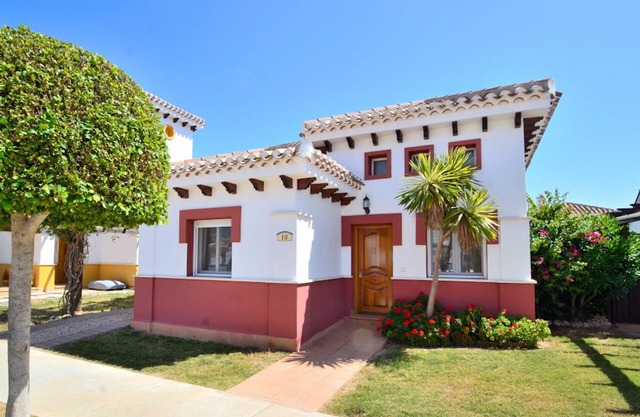 VILLA DIONYSUS - 2 BEDROOM, 2 BATHROOM SOUTH FACING VILLA WITH PRIVATE POOL