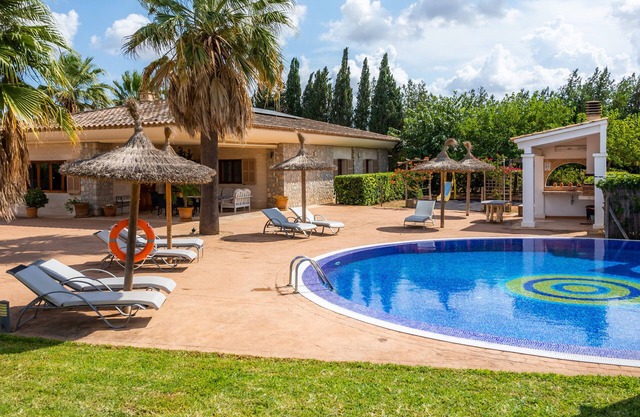 Villa 'Eden Son Manyo 223 Sa Pobla' with Private Pool, Wi-Fi and Air Conditioning