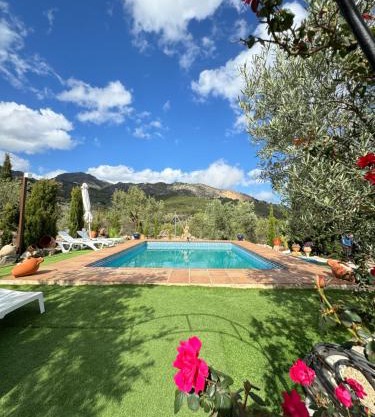 Villa El Pedregal - Parque Sierra de las Nieves