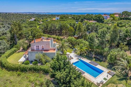 Villa Eucalipto by Villa Plus