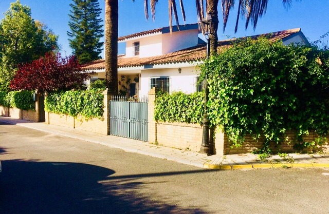 Villa Ferrer in the hills of the Sevillian Aljarafe