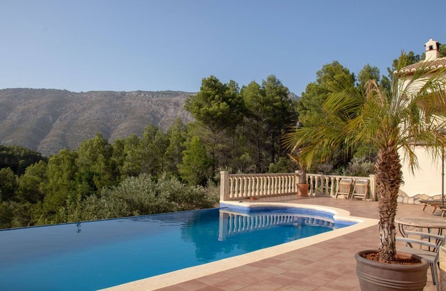 Villa Foia Vella: room Magnolia