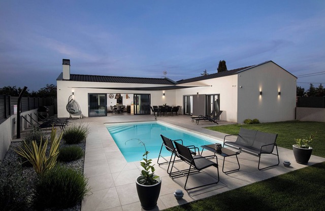 Villa Frola (Istria - Muntic)