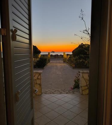ViLLA GASPARE FRONTE MARE