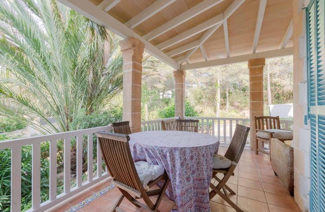 Villa Herdain, three bedrooms, air conditioning, pool, very close to the beach