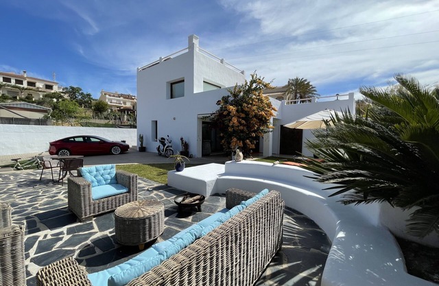 Villa Ibiza Style, Torre de Benagalbon, Beach