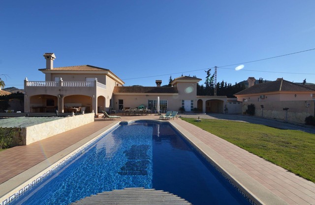 Villa in El Agar with Private Pool and Beaches