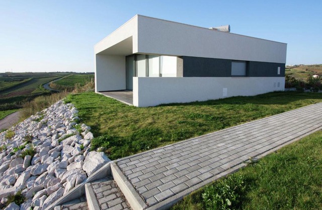 Villa in Portugal with Sea View & Pool