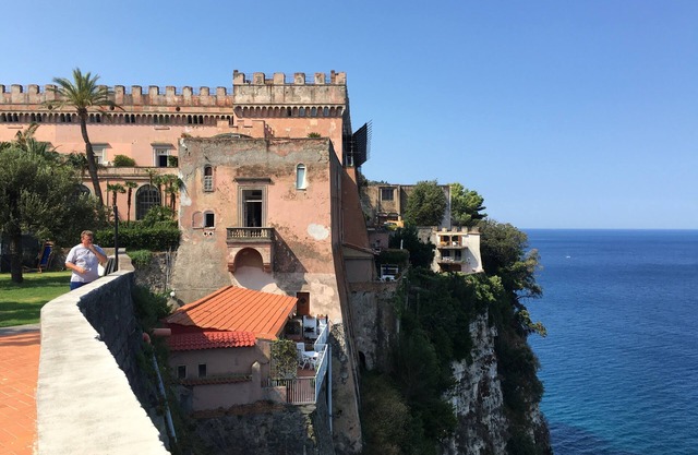Villa in the castle with swimming pool and beach.