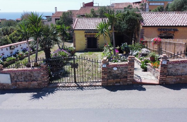 Villa in the center of Torre dei Corsari - sea view (300 meters from the sea)